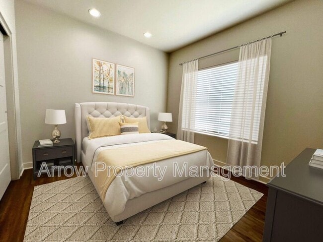 Building Photo - 1161 Claude Rd