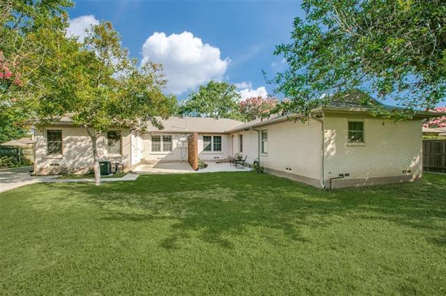 Building Photo - 9208 San Fernando Way