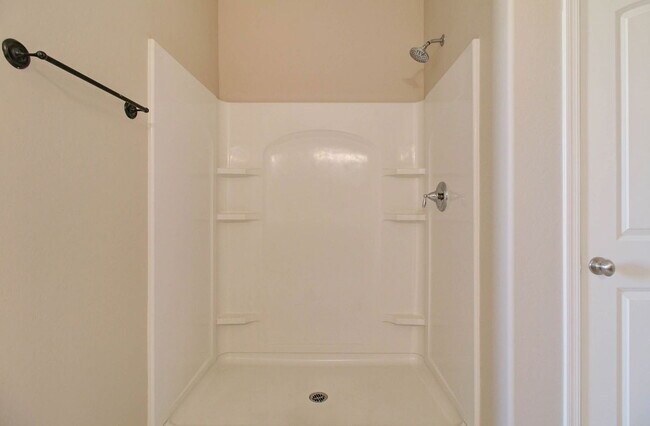 Building Photo - 42098 W Balsa Dr