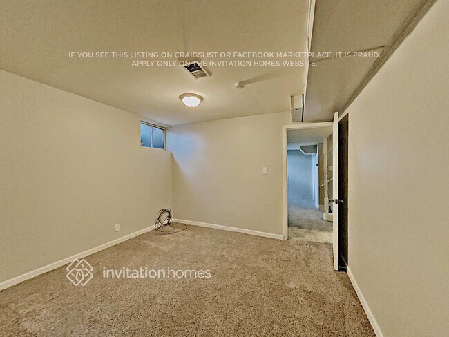 Building Photo - 7361 Quivas St