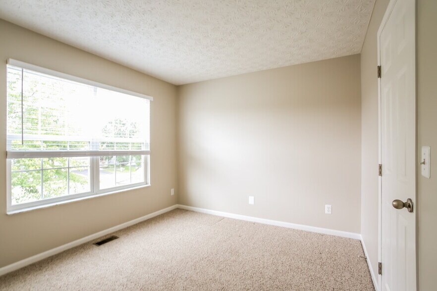 Building Photo - 2166 Balais Ct