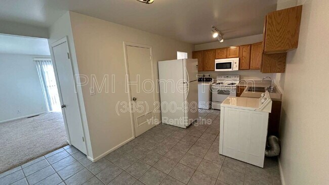 Building Photo - 1908 W 4975 S