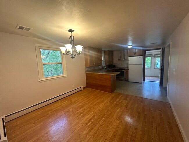 Building Photo - 242-244-244 Highland St