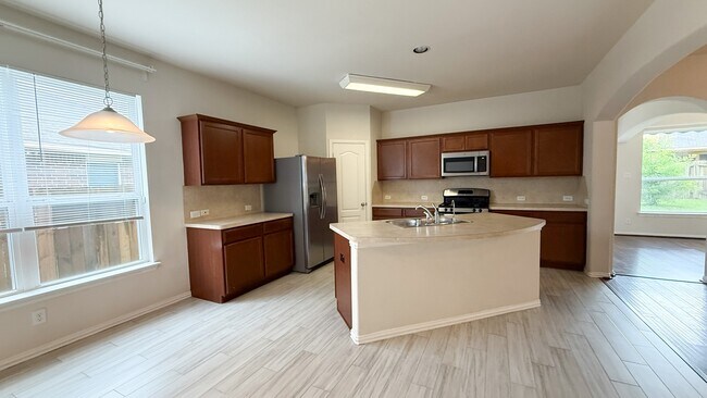 Building Photo - 2338 Beacon Brook Ln