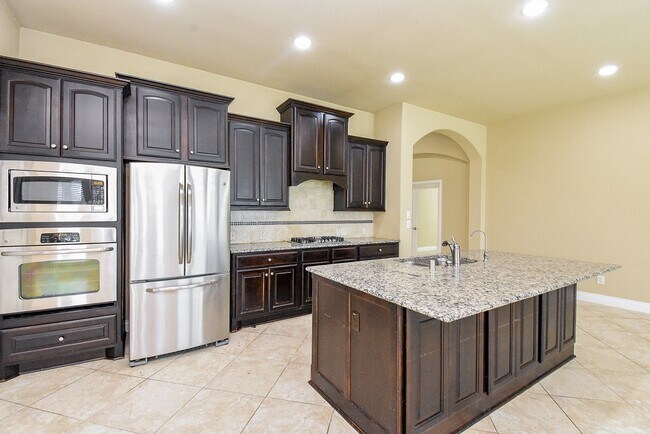 Building Photo - 10310 Rouken Glen Ct.