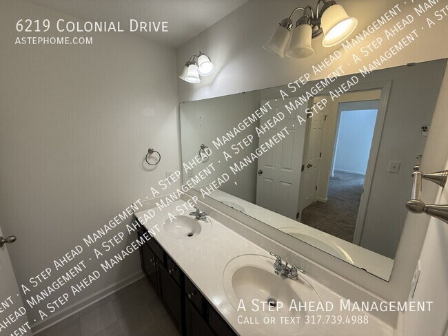 Building Photo - 6219 Colonial Dr