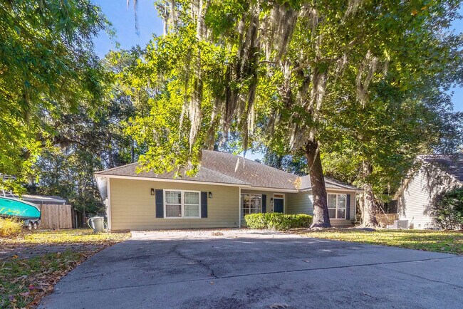 Building Photo - 9 Walthour Cove