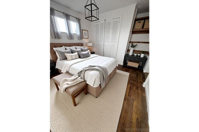 Building Photo - 1027 West St