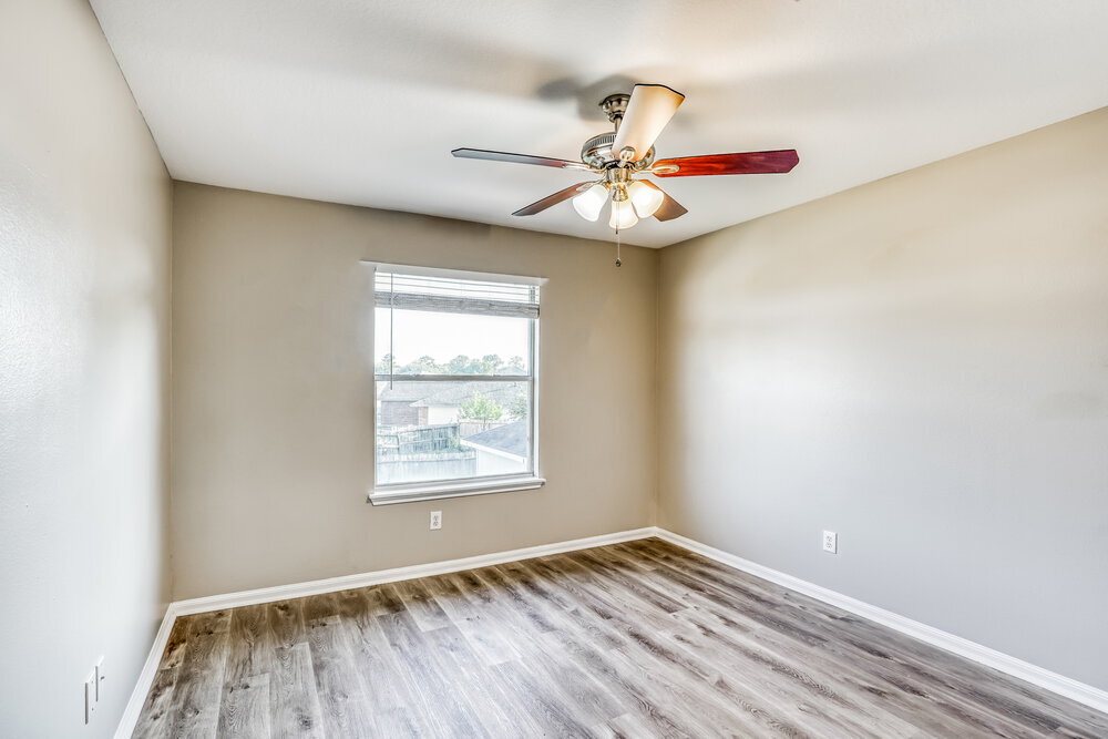 Building Photo - 7931 Evergreen Terrace Ln