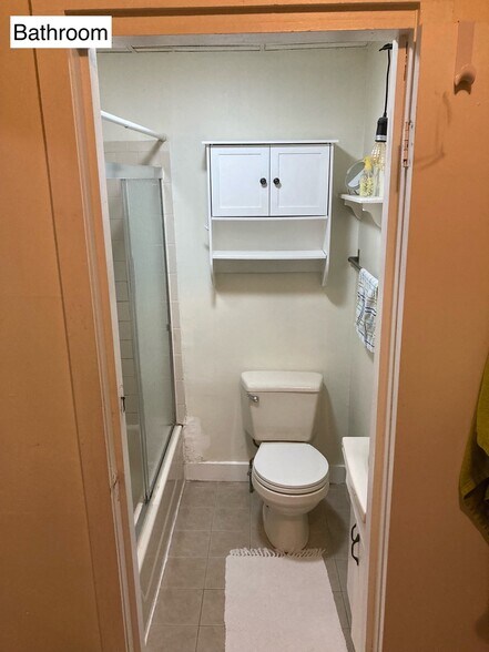 Building Photo - 3 Watson St