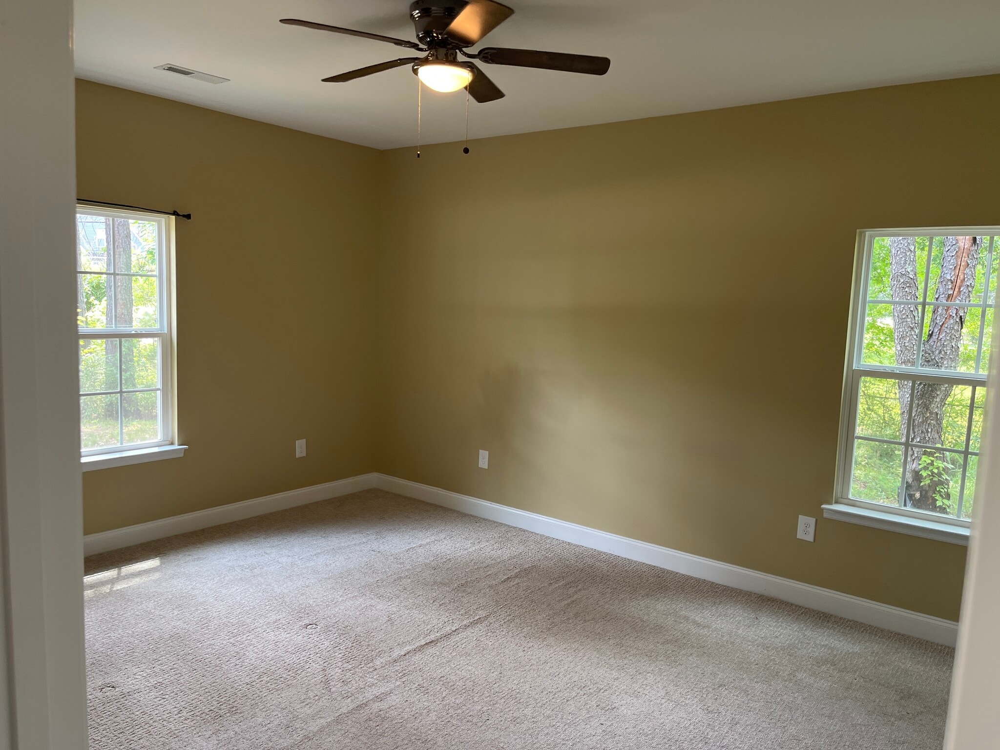 Building Photo - 5712 Grubb Rd