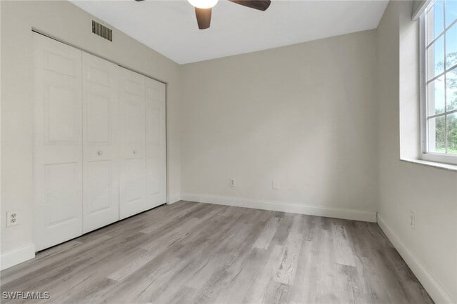 Building Photo - 1220 Wildwood Lakes Blvd