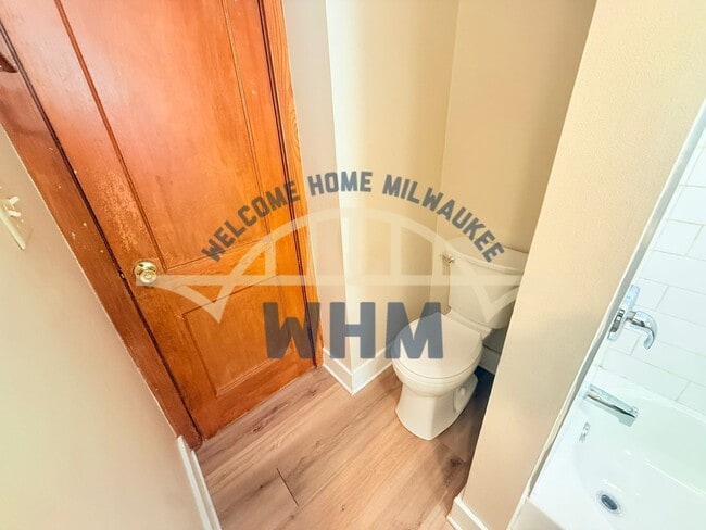 Building Photo - 2513 N 56th St