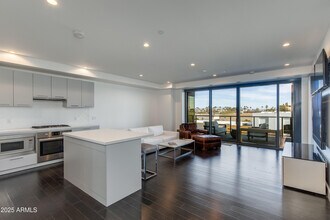 Building Photo - 4422 N 75th St