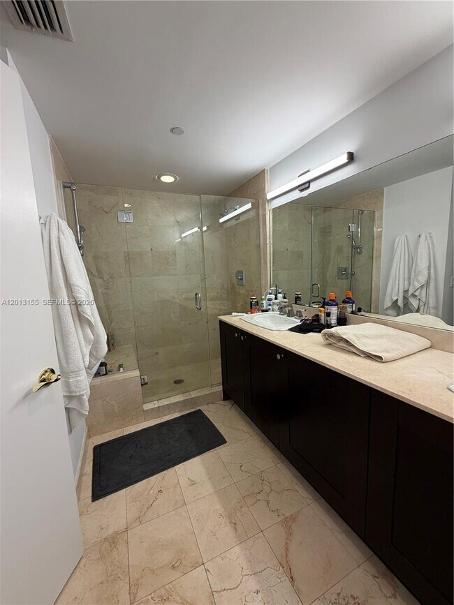 Building Photo - 4100 Salzedo St