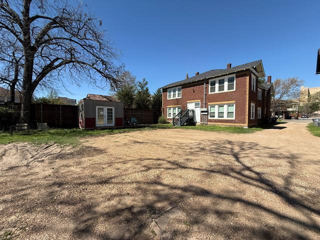 Building Photo - 4114 Junius St