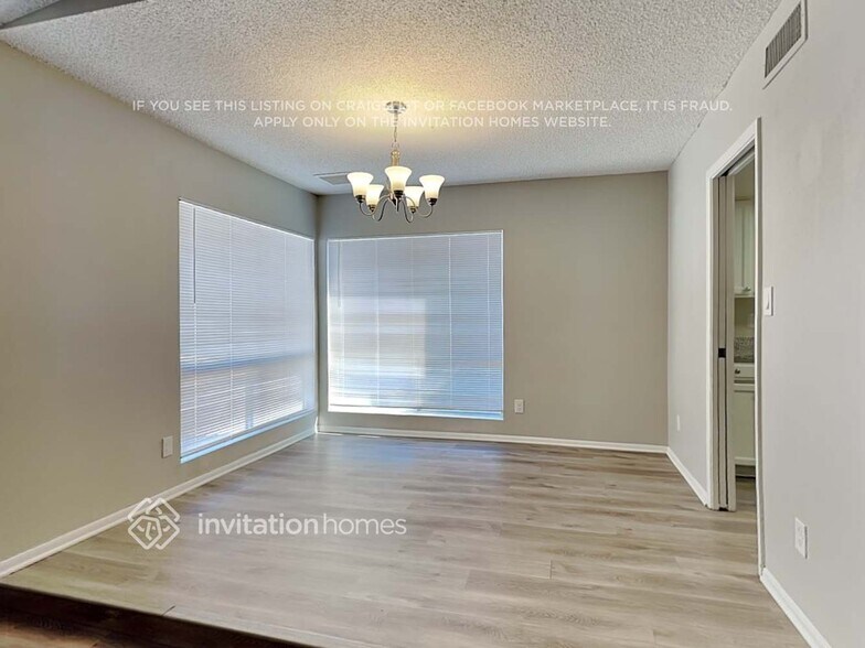 Building Photo - 5326 W Purdue Ave