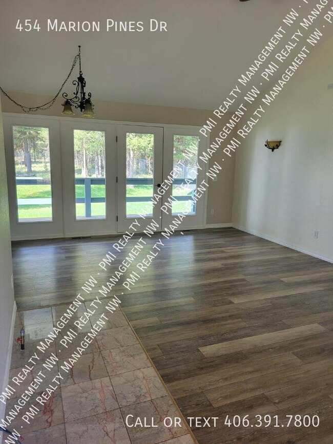 Building Photo - 454 Marion Pines Dr