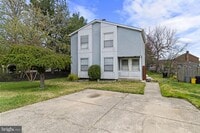 Building Photo - 8 Fanelli Ln