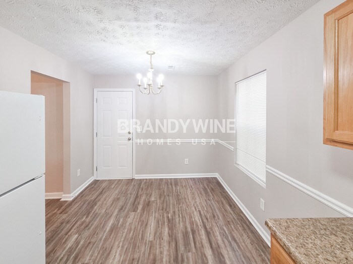 Building Photo - 5260 Tussahaw Crossing