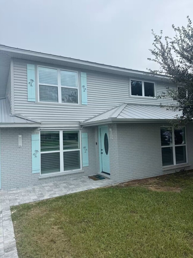 Building Photo - 3837 Sandstone Ct