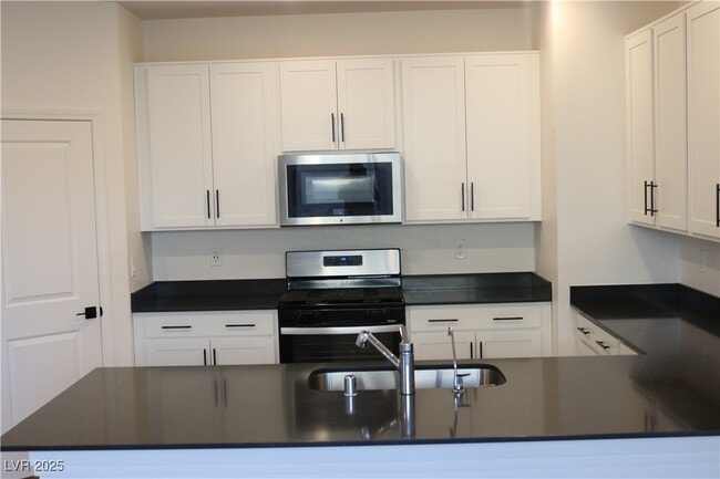 Building Photo - 3750 Battipaglia Ave