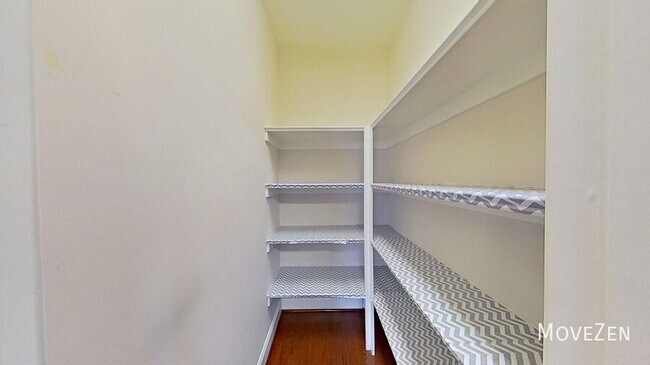 Building Photo - 419 Golden Harvest Loop