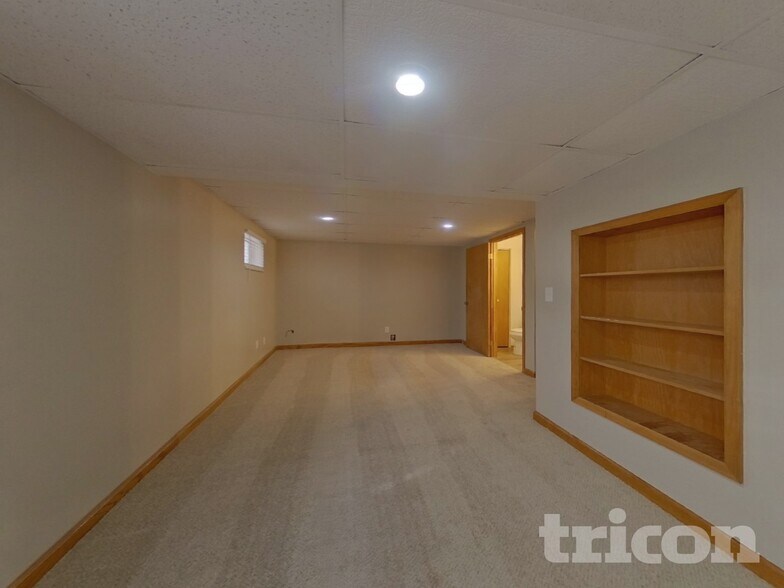 Building Photo - 14652 E Bellewood Pl