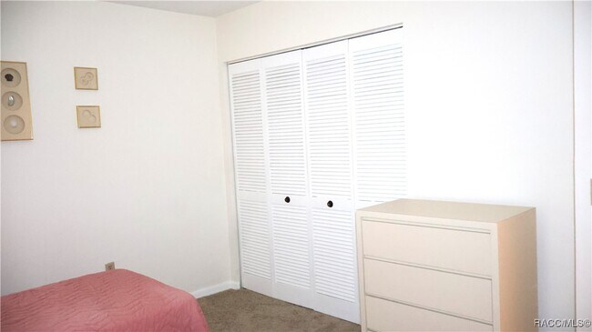 Building Photo - 115 E Hartford St