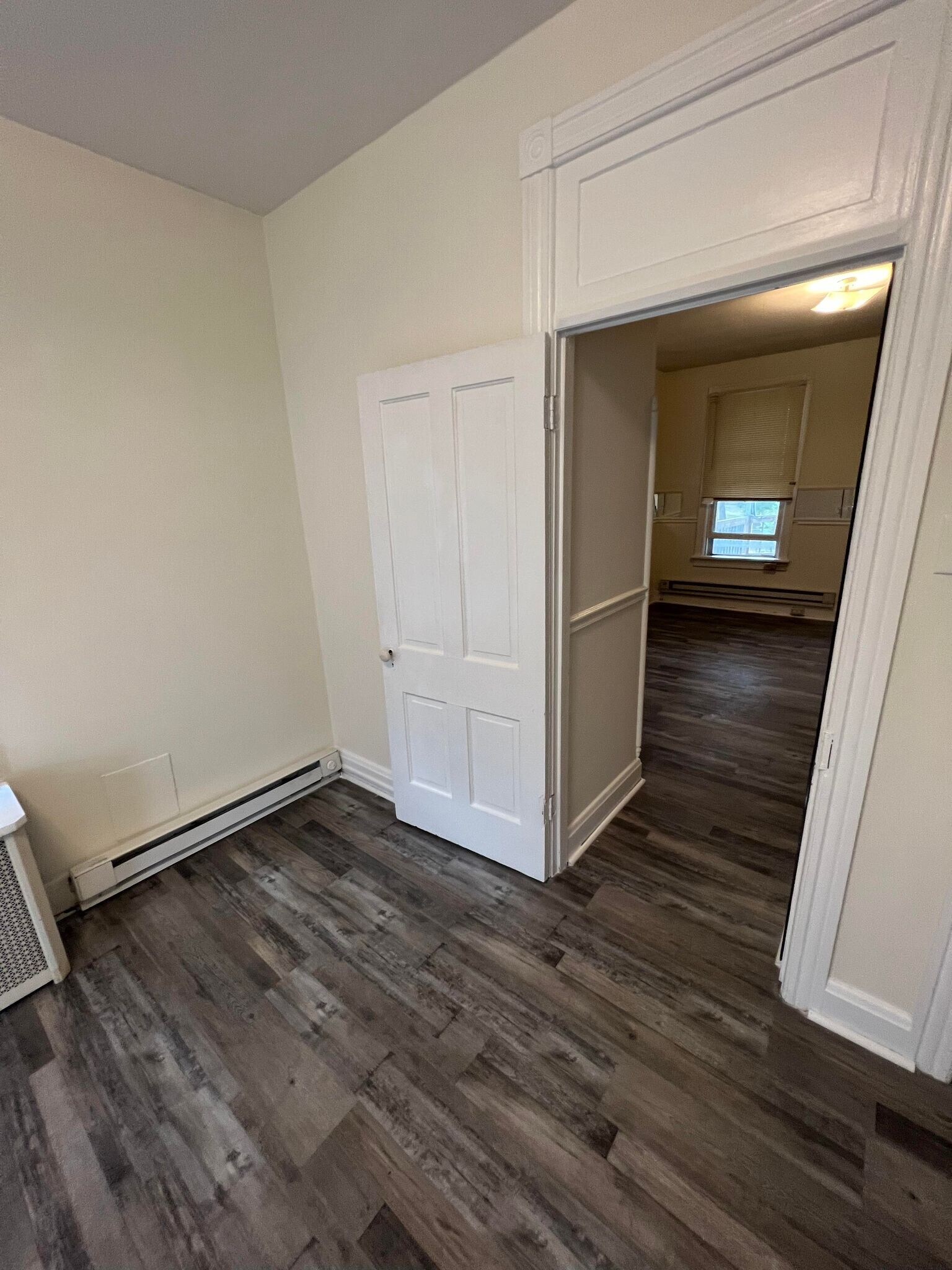 Building Photo - 27 S Locust St