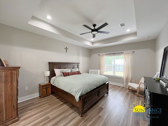 Building Photo - Spacious 4BR Home with Modern Finishes in Mossy Oaks Plantation!