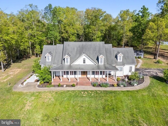 Building Photo - 2036 Spotswood Dr