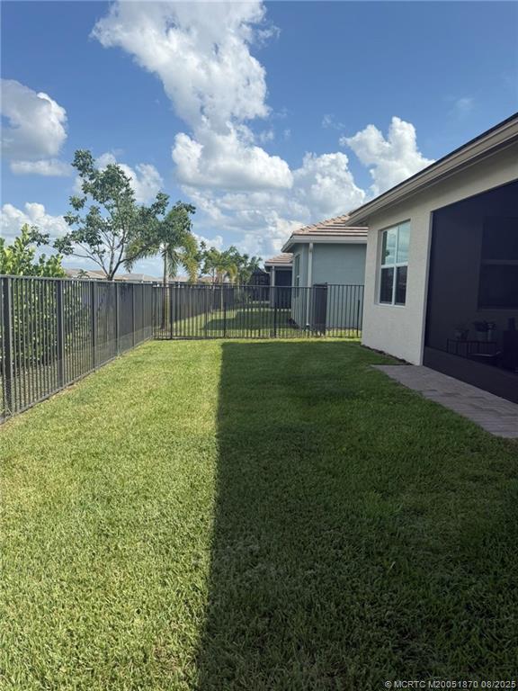 Building Photo - 11681 SW Oceanus Blvd