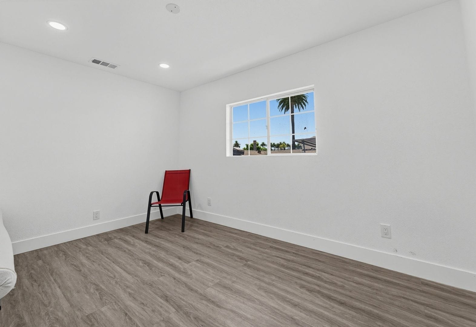 Building Photo - 2703 Alsace Ave