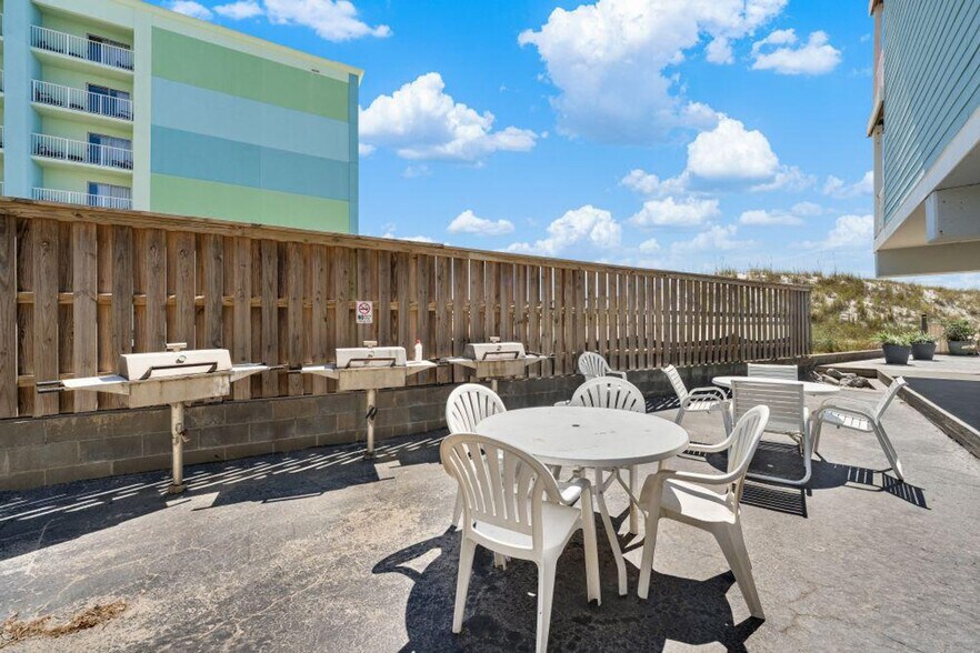 Building Photo - 23092 Perdido Beach Blvd