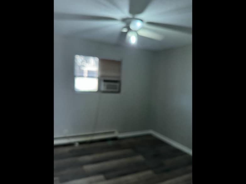 Building Photo - 276 White Bridge Pike