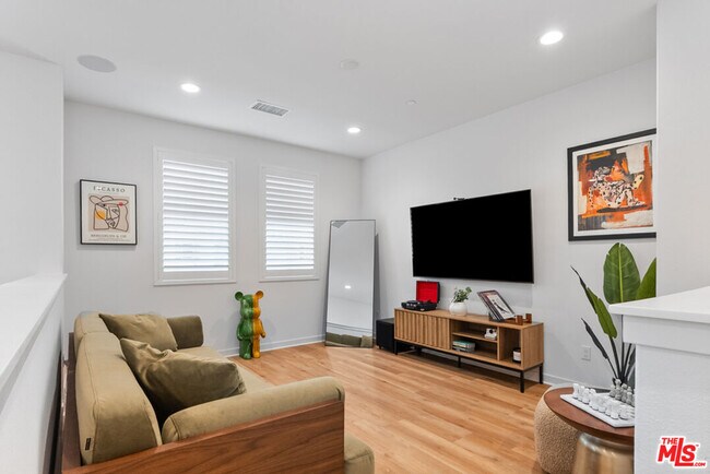 Building Photo - 18130 Radiance Ln