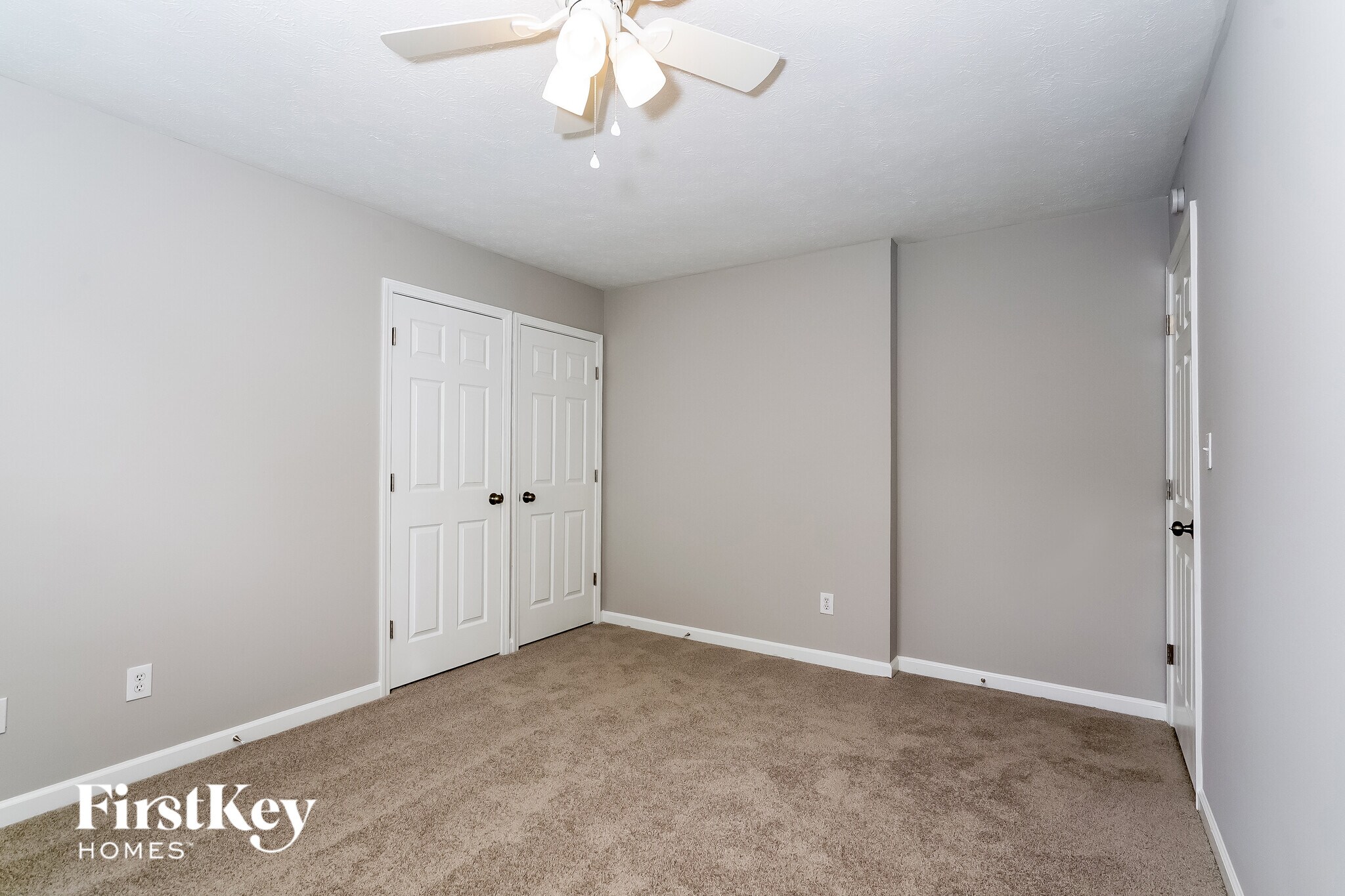 Building Photo - 5631 Willowridge Ct