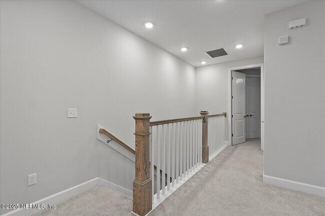 Building Photo - 7447 Loggerhead Ct