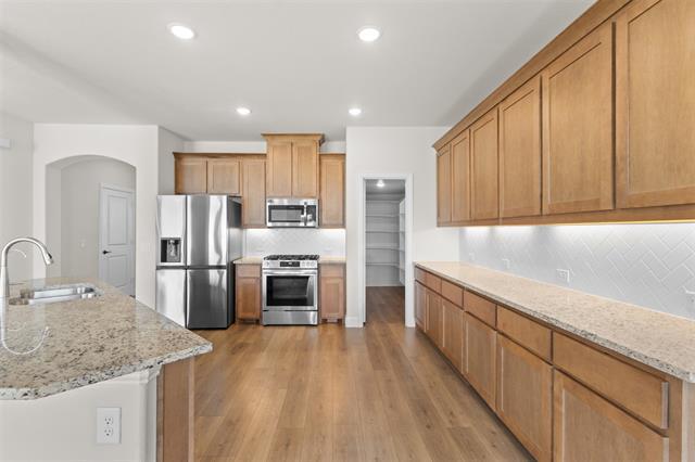 Building Photo - 155 Red Cedar Ct