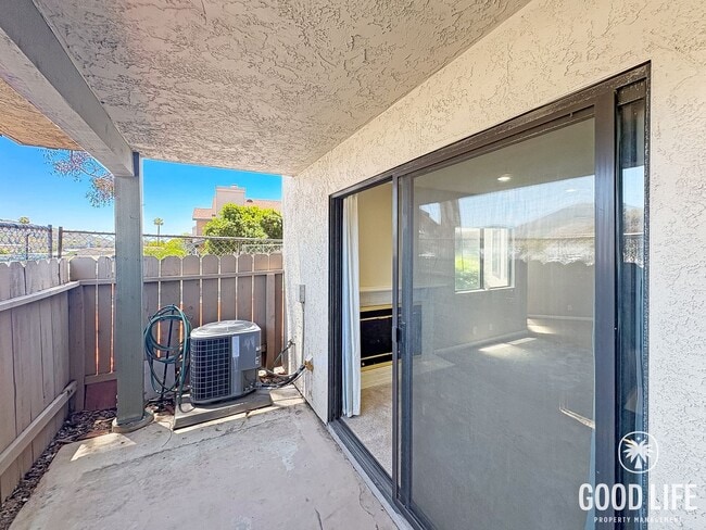 Building Photo - SD: Cozy 1BD/1BA Condo in Spring Valley with Reserved Parking, Private Patio & W/D