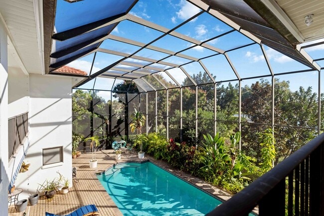 Building Photo - Luxury Golf Course Rental with private movie theater and ideal for entertaining large groups