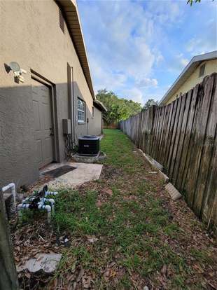 Building Photo - 7460 118th Terrace