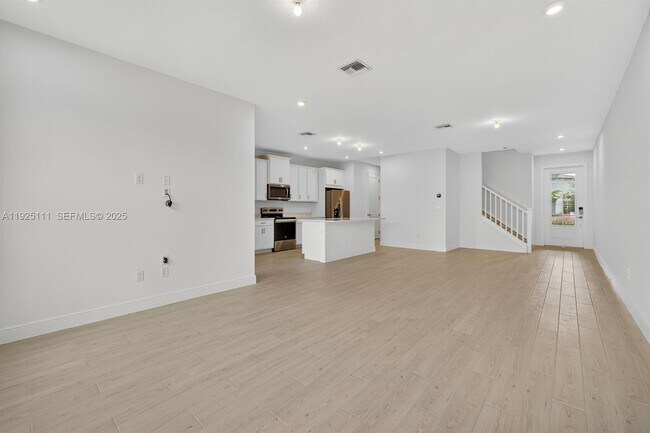 Building Photo - 3585 NW Solange Ct