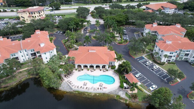 Building Photo - ** THE TIDES AT PELCIAN LANDING ** 2 BED /...