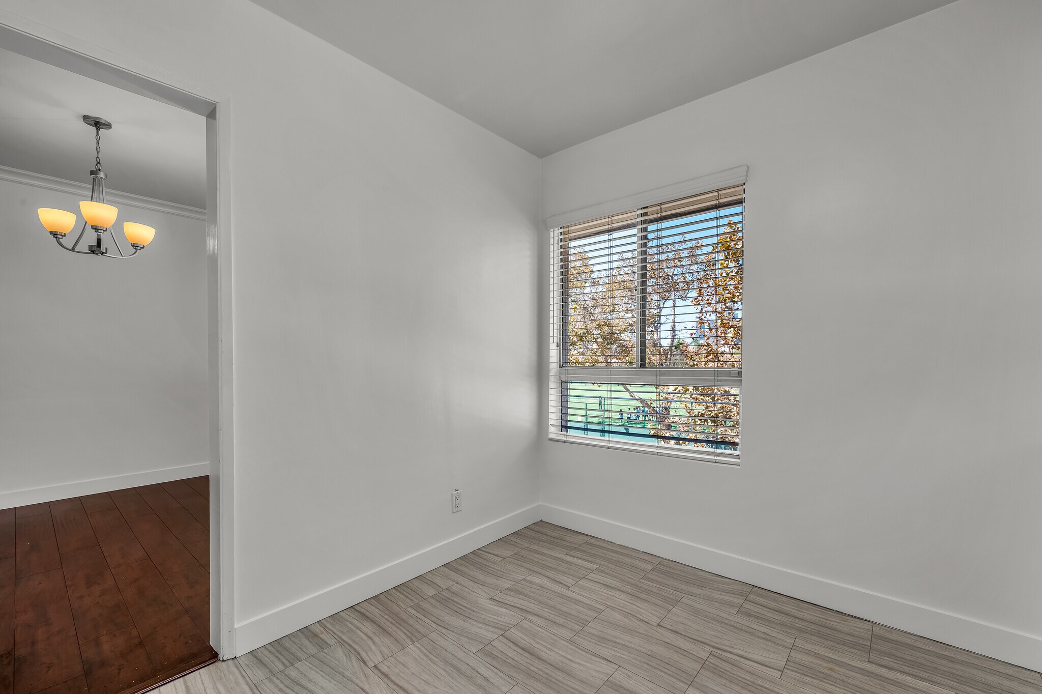 Building Photo - 248 N Rexford Dr