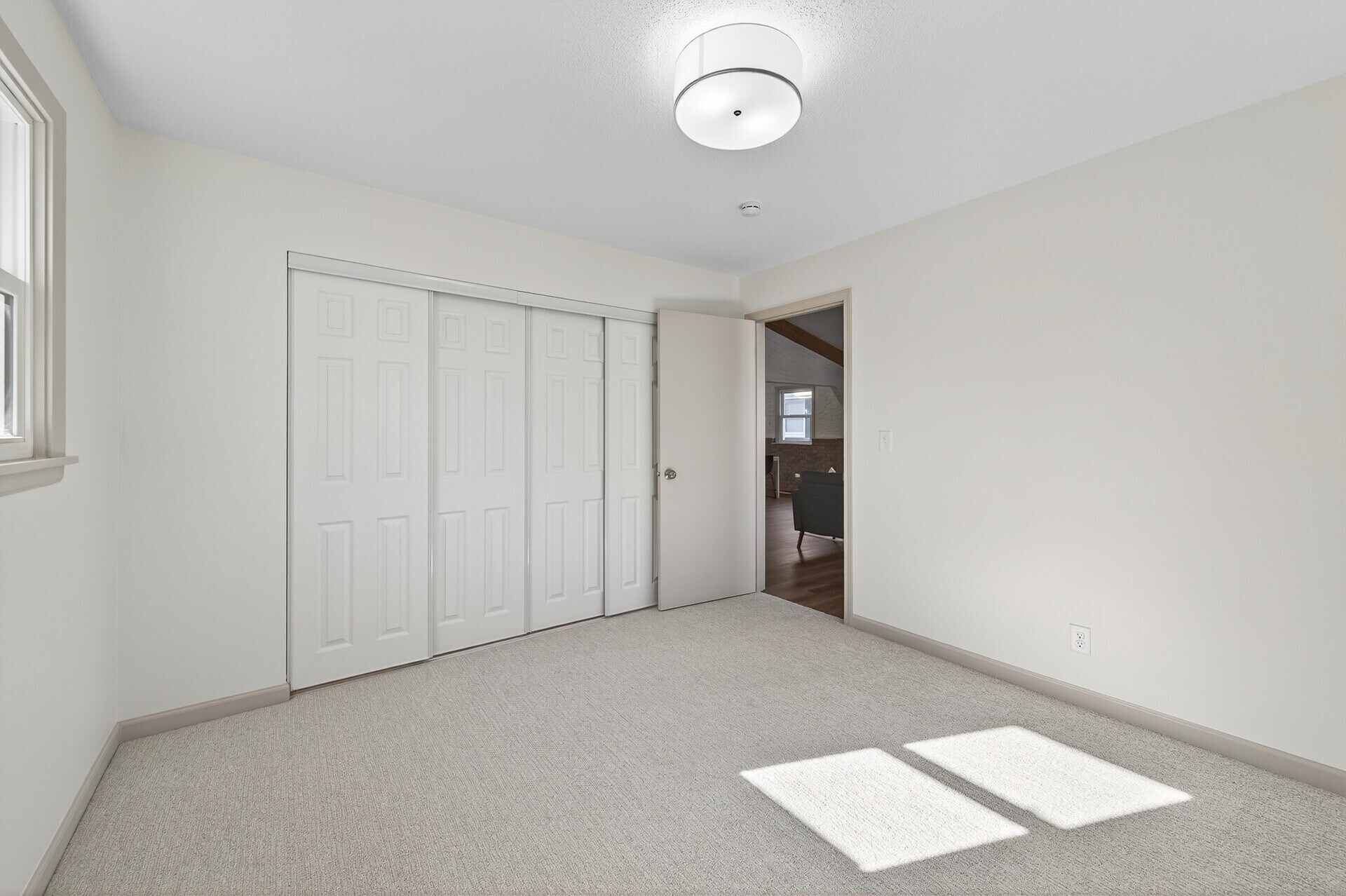 Building Photo - 1205 8th Ave S