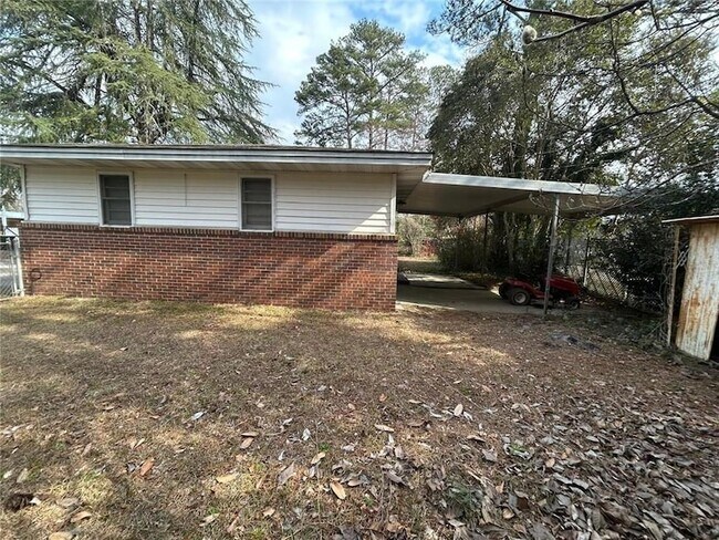 Building Photo - 106 Eleanor Cir