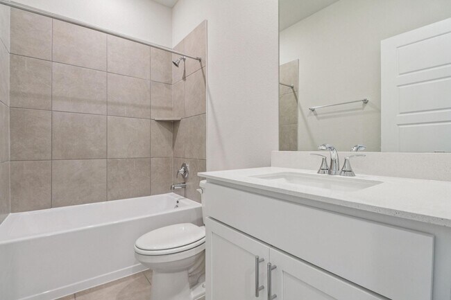 Building Photo - 416 Sunrise Ranch Dr