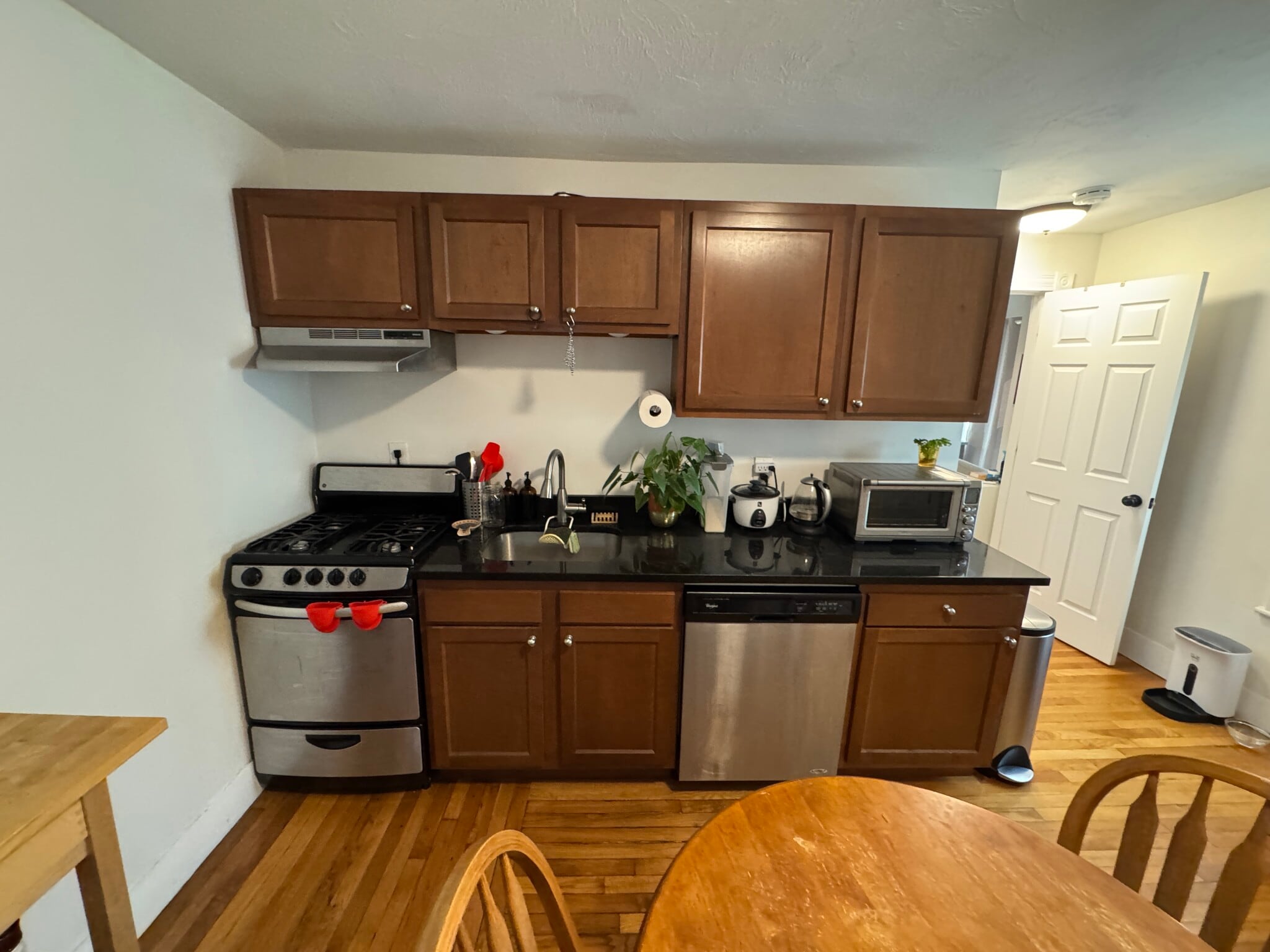 Building Photo - 5-7 Blake St. Unit 4